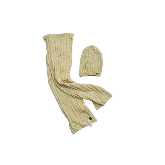 Isotoner Scarf and Hat Set - Picture 1 of 3